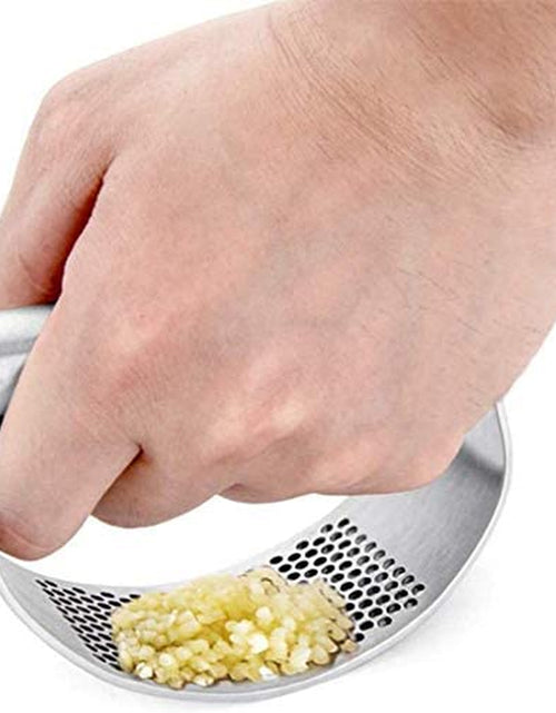 Load image into Gallery viewer, Garlic Press Rocker, Stainless Steel Garlic Crusher, Dishwasher Safe, Ergonomic Handle Garlic Chopper with Silicone Peeler and Cleaning Brush, Rust Proof Garlic Mincer Tool for Kitchen Gadgets
