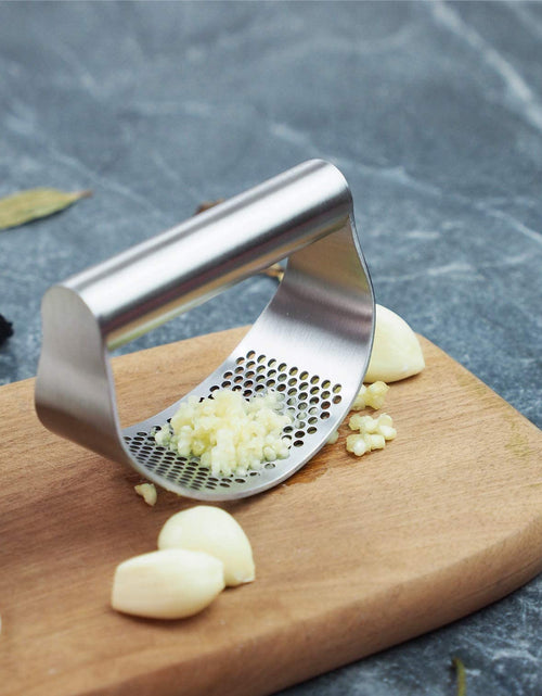 Load image into Gallery viewer, Garlic Press Rocker, Stainless Steel Garlic Crusher, Dishwasher Safe, Ergonomic Handle Garlic Chopper with Silicone Peeler and Cleaning Brush, Rust Proof Garlic Mincer Tool for Kitchen Gadgets
